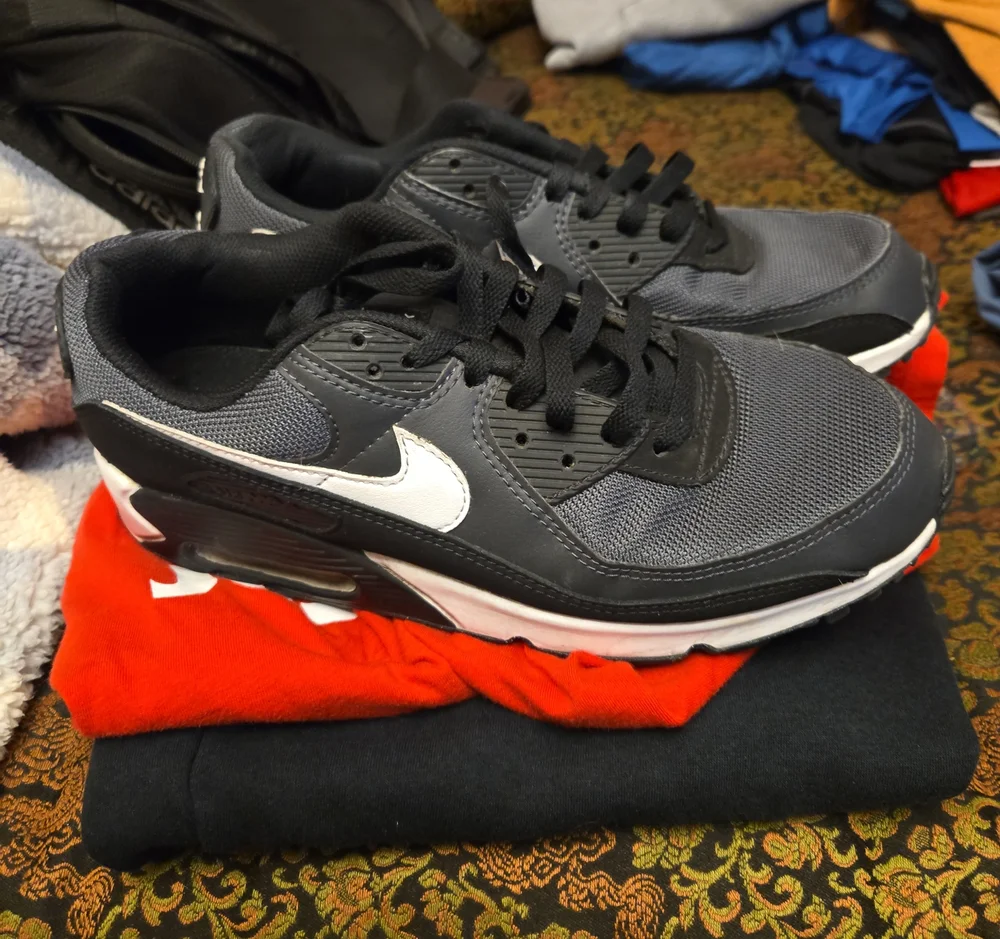 Nike Men’s Athletic Shoes Black and Gray with White Swoosh